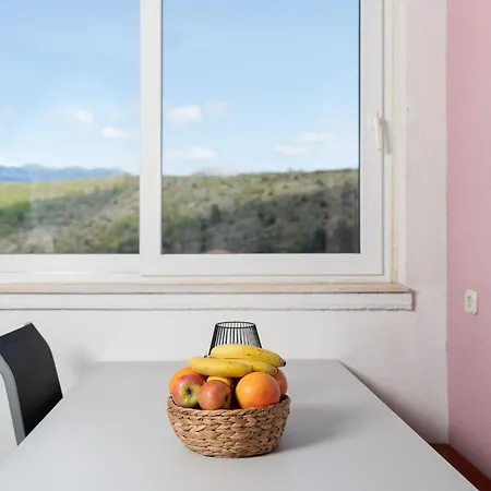 Mia-1 By Interhome Obrovac