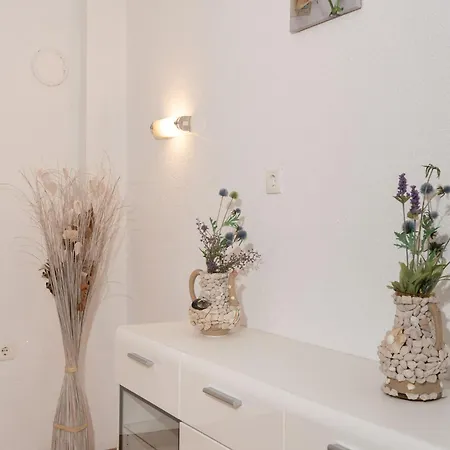 Mia-1 By Interhome *