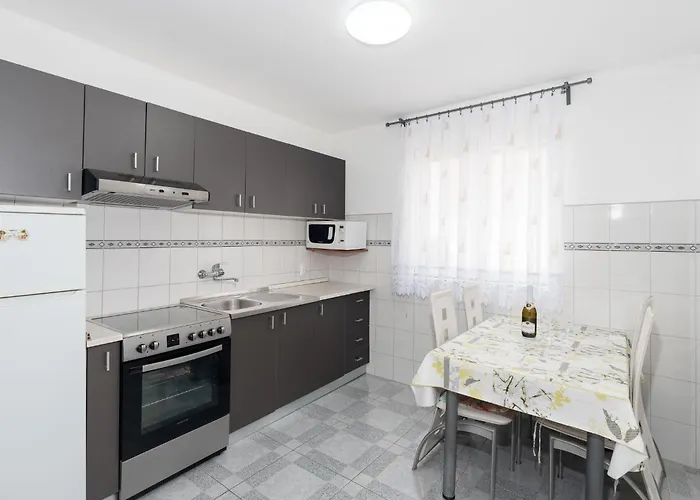 Mia-1 By Interhome *